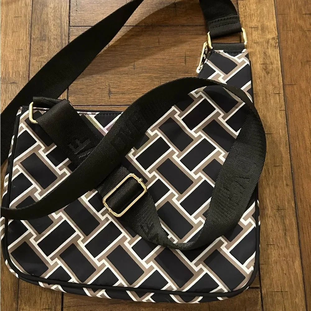 Diane Von Furstenberg Bag Black Print Utility Crossbody